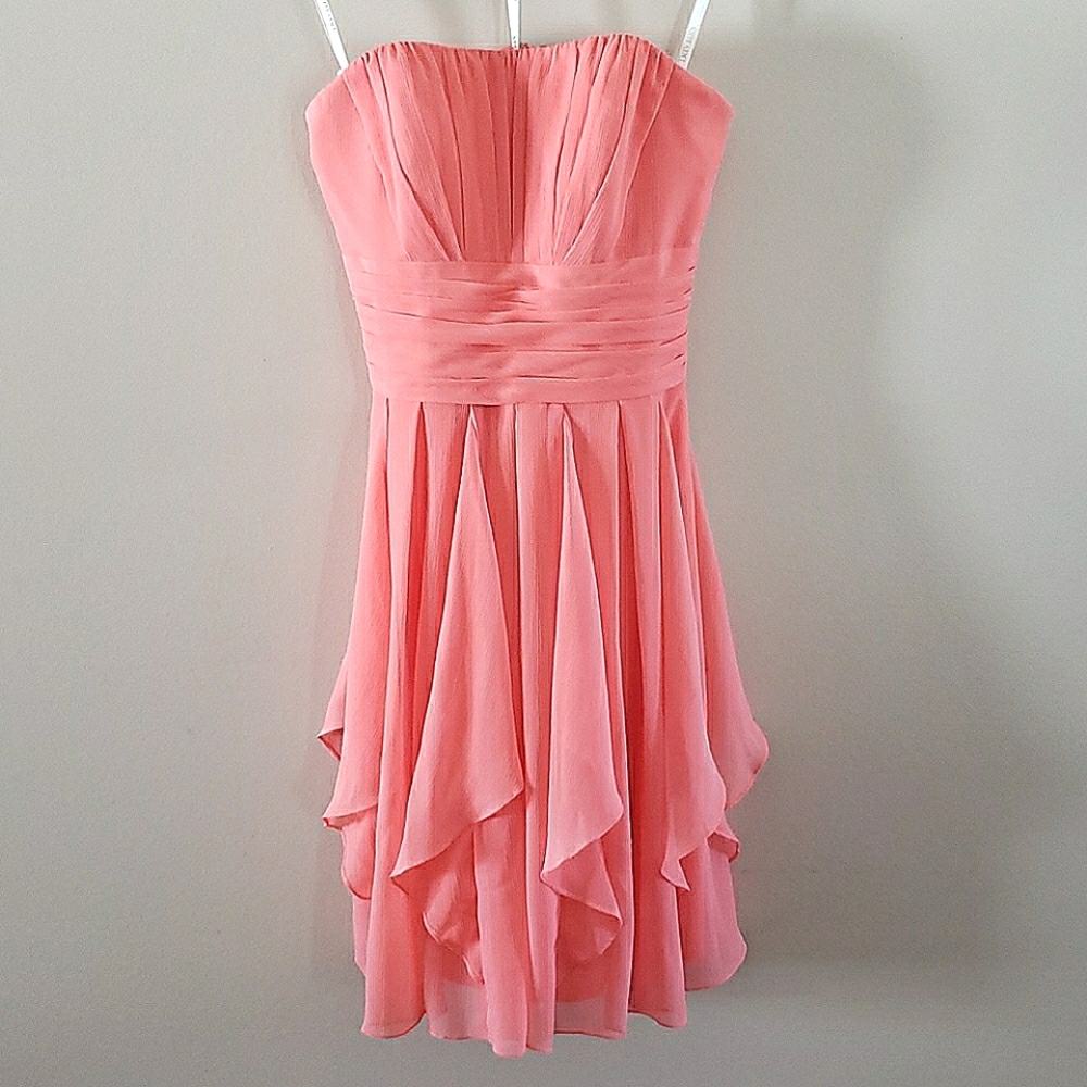 DAVID'S BRIDAL Coral Strapless Bridesmaid or Maid of Honour Dress Peach …